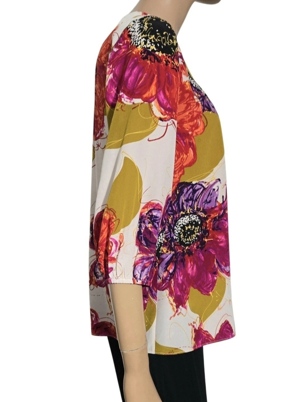 Trina Turk Nanette Bela Roseta 100% Silk Floral Blouse V-Neck M Style #166100 - Picture 9 of 14
